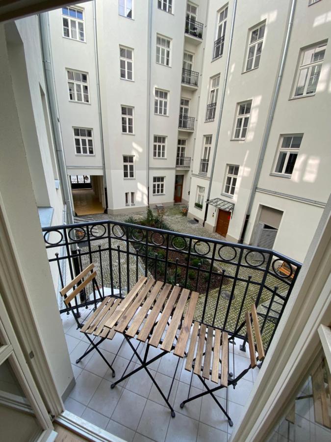 Ak Apartments Варшава Екстериор снимка