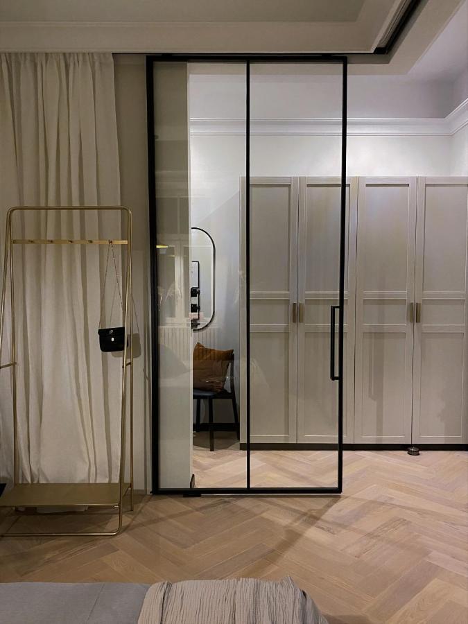 Ak Apartments Варшава Екстериор снимка