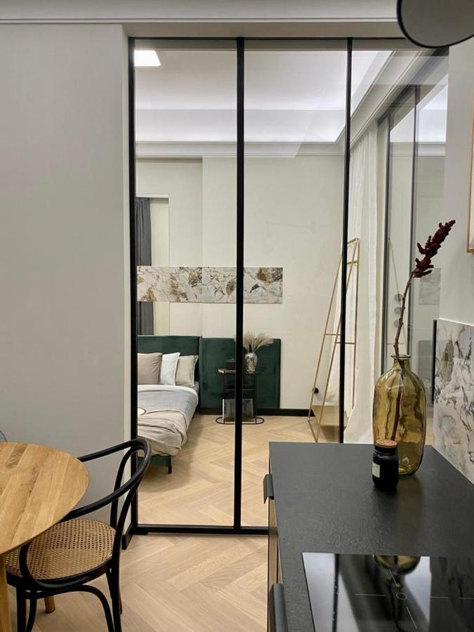 Ak Apartments Варшава Екстериор снимка