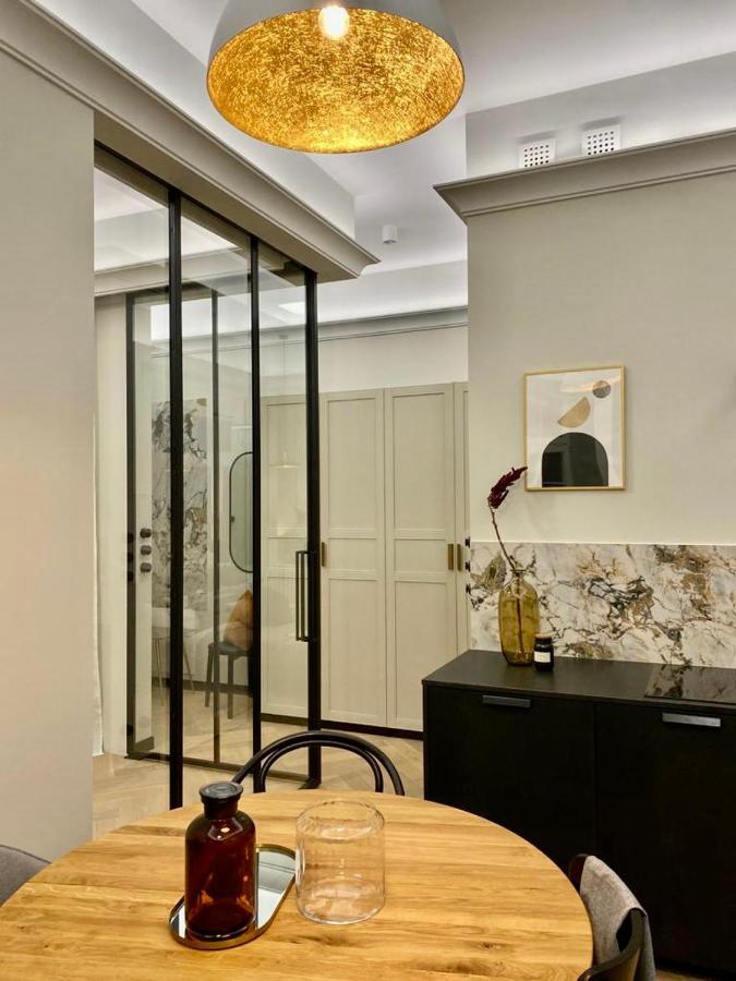 Ak Apartments Варшава Екстериор снимка